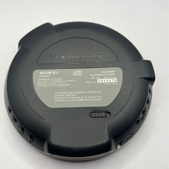 Sony Walkman - Portable CD Player - AM/FM Tuner - Black (D-FJ003/B) - Picture 2 of 6